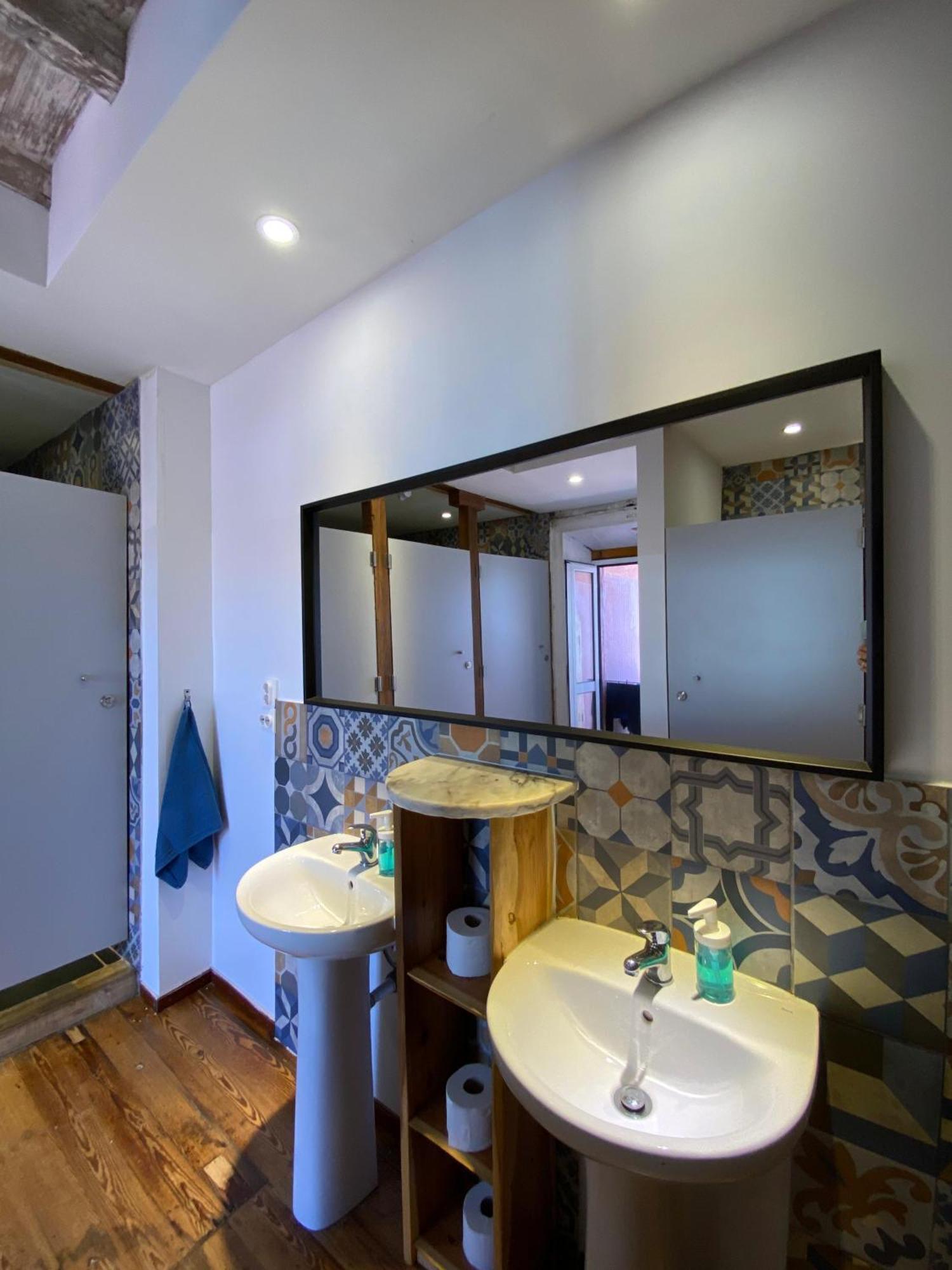 The Pink House Hostel Faja Grande Luaran gambar